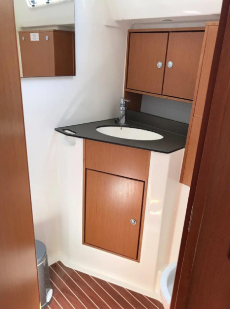 Bavaria Yachtbau Bavaria Cruiser 50 Juniper