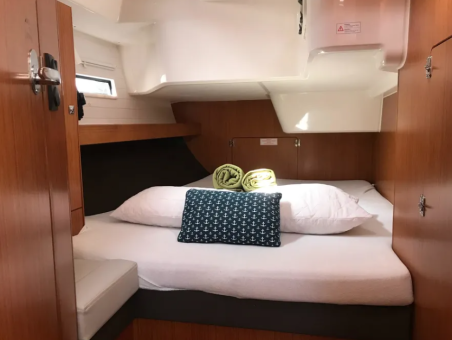 Bavaria Yachtbau Bavaria Cruiser 51 Gin Tonic