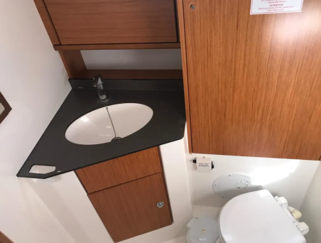 Bavaria Yachtbau Bavaria Cruiser 51 Gin Tonic