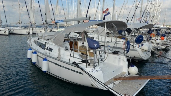 Bavaria Yachtbau Bavaria Cruiser 33 Karlo