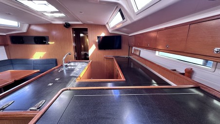 Bavaria Yachtbau Bavaria Cruiser 56 - 5 + 1 cab. Anassa