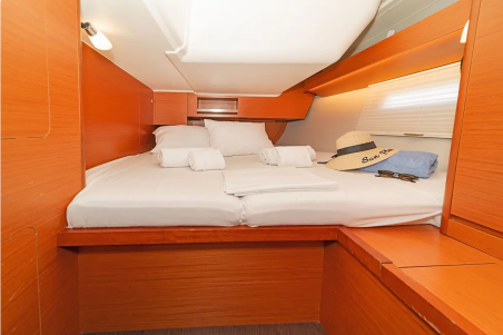 Dufour Yachts Dufour 430 Ocean Whisper