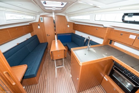 Bavaria Yachtbau Bavaria Cruiser 34 - 2 cab. Lia