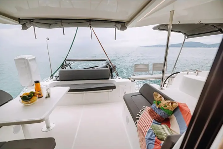 Excess Excess 11 - 4 cab. Lydia