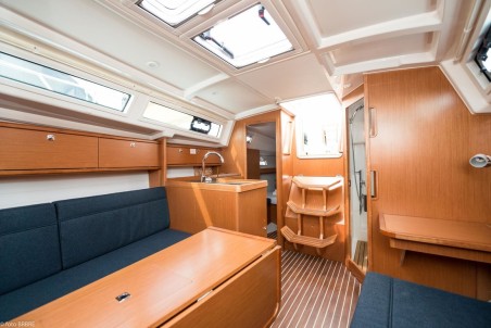 Bavaria Yachtbau Bavaria Cruiser 34 - 2 cab. Lia