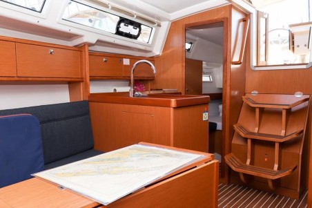 Bavaria Yachtbau Bavaria Cruiser 34 Aria