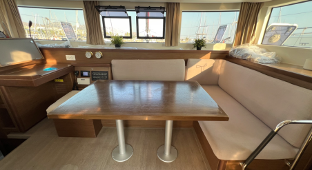 Lagoon-Bénéteau Lagoon 40 - 4 + 2 cab Andromeda