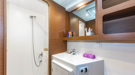 Lagoon-Bénéteau Lagoon 42 - 4 + 2 cab. Amici