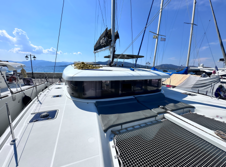 Lagoon-Bénéteau Lagoon 42 - 4 + 2 cab. Sea novels