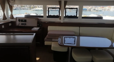 Lagoon-Bénéteau Lagoon 450 F - 4 + 2 cab. Endurance