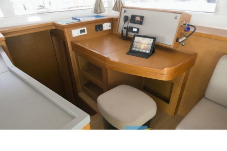 Lagoon-Bénéteau Lagoon 450 F - 4 + 2 cab. Hydra VIII