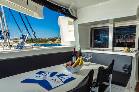 Lagoon-Bénéteau Lagoon 450 F - 4 + 2 cab. Mary One