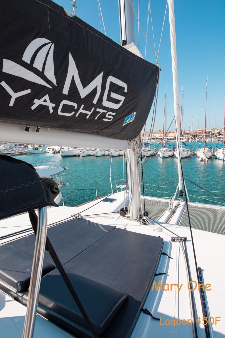 Lagoon-Bénéteau Lagoon 450 F - 4 + 2 cab. Mary One