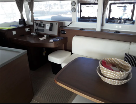 Lagoon-Bénéteau Lagoon 450 F - 4 + 2 cab. Solstice