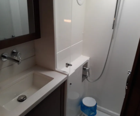 Lagoon-Bénéteau Lagoon 450 F - 4 + 2 cab. Solstice