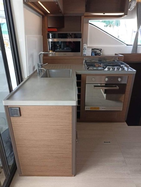 Lagoon-Bénéteau Lagoon 50 - 6 + 2 cab. Silhouette