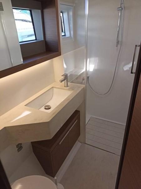 Lagoon-Bénéteau Lagoon 50 - 6 + 2 cab. Silhouette