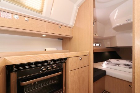 Bavaria Yachtbau Bavaria Cruiser 37 - 3 cab. Jazz Band