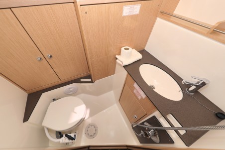 Bavaria Yachtbau Bavaria Cruiser 37 - 3 cab. Jazz Band