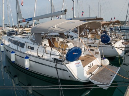 Bavaria Yachtbau Bavaria Cruiser 37 - 3 cab. Rea