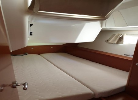 Bénéteau Oceanis 41 Ecstasea