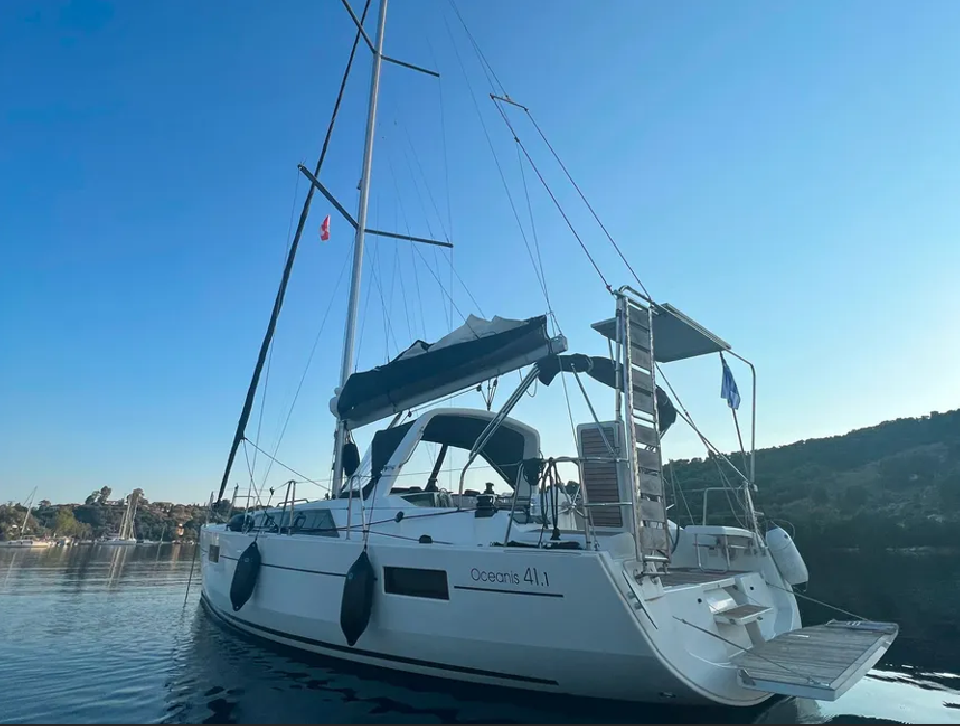 Bénéteau Oceanis 41.1 Tikal II