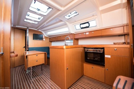 Bavaria Yachtbau Bavaria Cruiser 37 - 3 cab. Rea