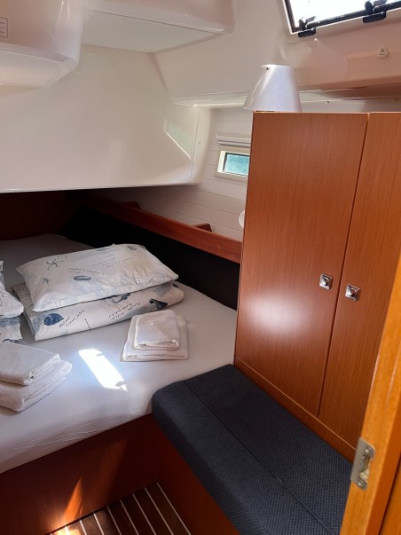 Bavaria Yachtbau Bavaria Cruiser 41 - 3 cab. Enja