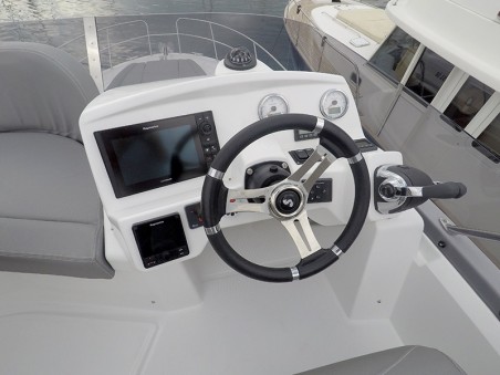 Beneteau Antares 36 | Czarter jachtu Chorwacja | Travelboat