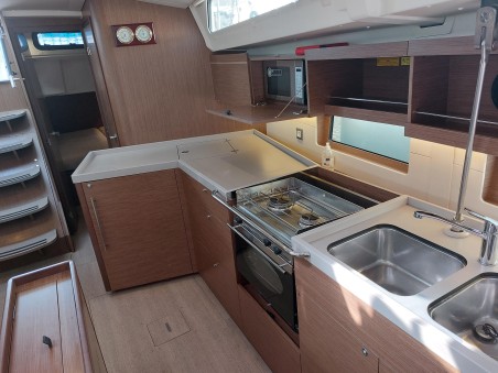 Bénéteau Oceanis 46.1 Kalmi