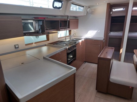 Bénéteau Oceanis 46.1 Kalmi