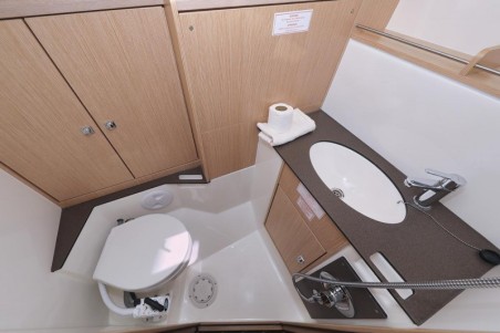 Bavaria Yachtbau Bavaria Cruiser 37 - 3 cab. Sofija