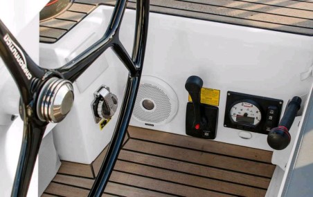 Beneteau Oceanis 51.1 | Yacht Charter Greece | Travelboat