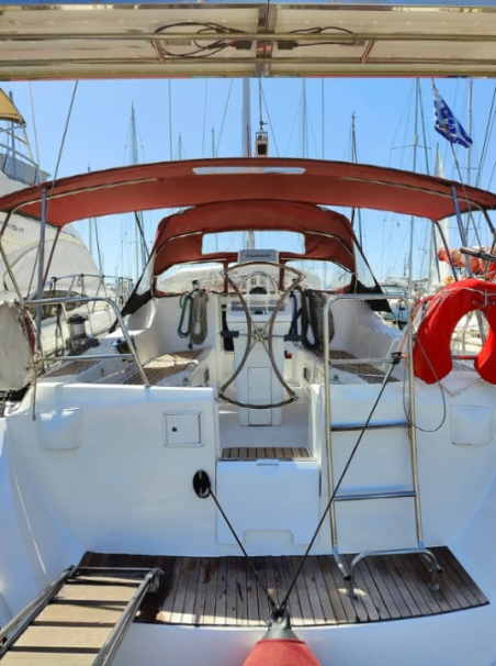 Bénéteau Oceanis Clipper 393 Crete