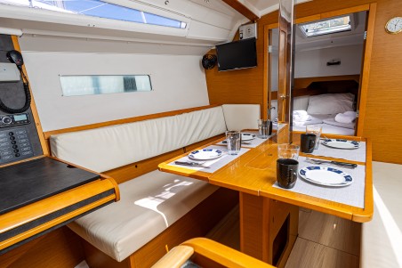 Jeanneau Sun Odyssey 349 - 3 cab. Cherie Bibi