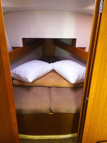 Jeanneau Sun Odyssey 389 Agios Georgios