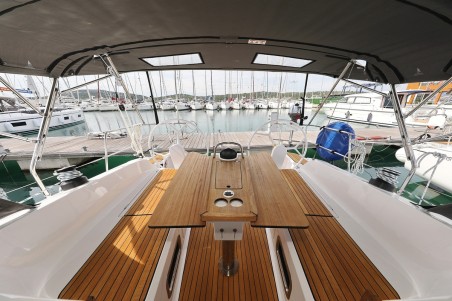 Bavaria Yachtbau Bavaria Cruiser 37 - 3 cab. aMore