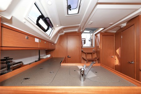 Bavaria Yachtbau Bavaria Cruiser 37 - 3 cab. aMore