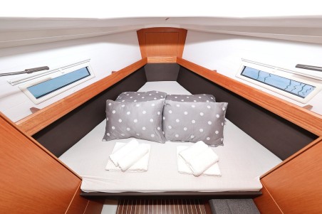 Bavaria Yachtbau Bavaria Cruiser 37 - 3 cab. aMore