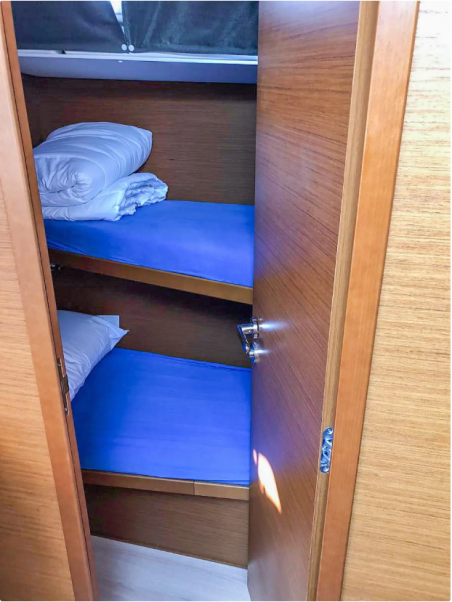 Jeanneau Sun Odyssey 519 - 5 + 1 cab. Misty