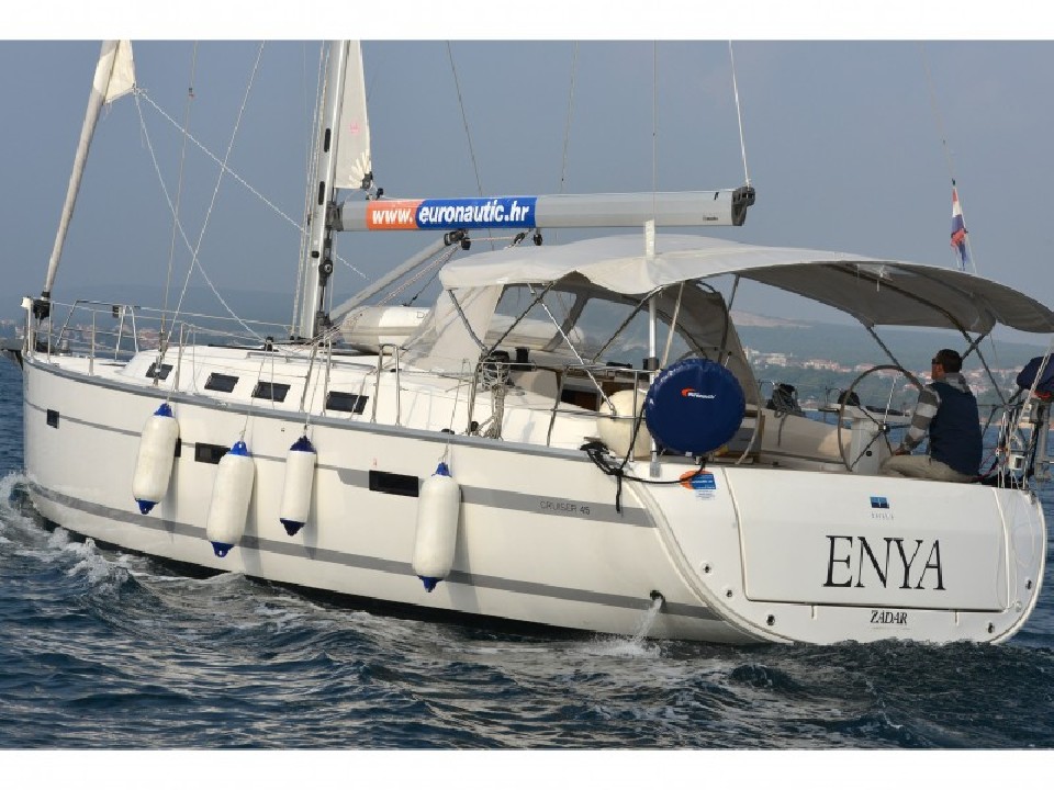 Bavaria Yachtbau Bavaria Cruiser 45 - 4 cab. Enya