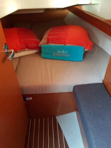 Bavaria Yachtbau Bavaria Cruiser 34 Theia