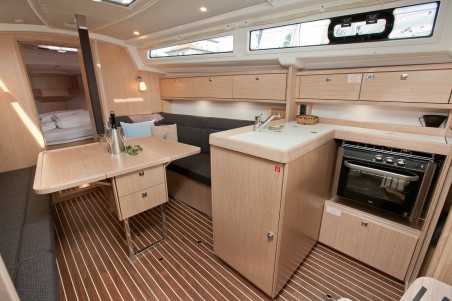 Bavaria Yachtbau Bavaria Cruiser 34 Style Cookie