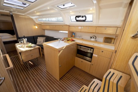 Bavaria Yachtbau Bavaria Cruiser 37 Style Fortunata