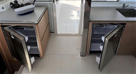 Excess Excess 12 - 4 + 1 cab. Aeolian Odyssey