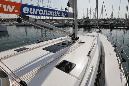 Bavaria Yachtbau Bavaria Cruiser 46 - 4 cab. Summer Jazz