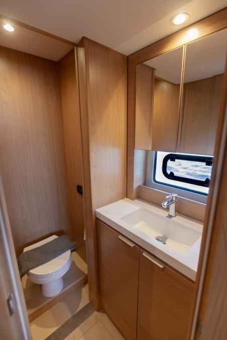 Catana Group Bali 4.8 - 5 + 1 cab Nereid