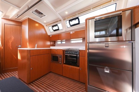 Bavaria Yachtbau Bavaria Cruiser 46 Style - 3 cab. Hana