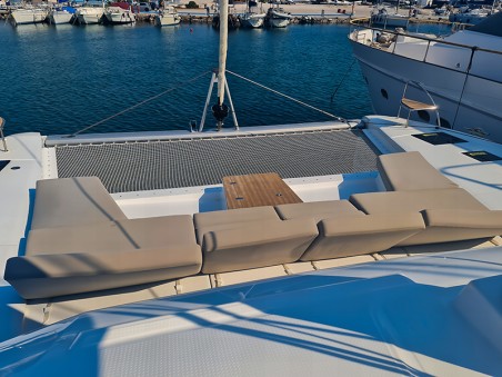 Fountaine Pajot Fountaine Pajot Aura 51 - 6 + 1 cab Breezer