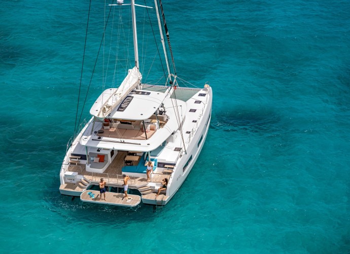 Fountaine Pajot Fountaine Pajot FP 44 Quatuor - 4 + 1 cab. Blue Argo